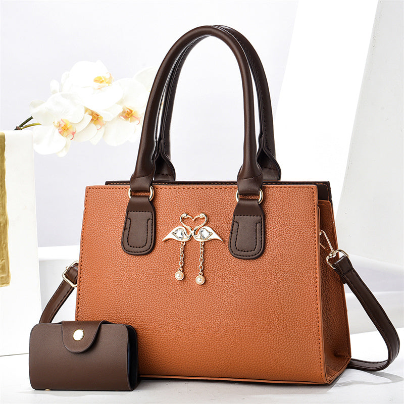 Women's High-Capacity Cross Bag
