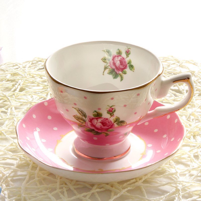 Ceramic Plates & Cups
