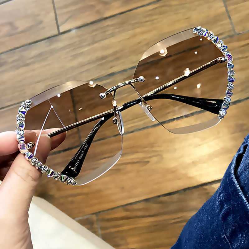 Women's Diamond-Studded Sunglasses