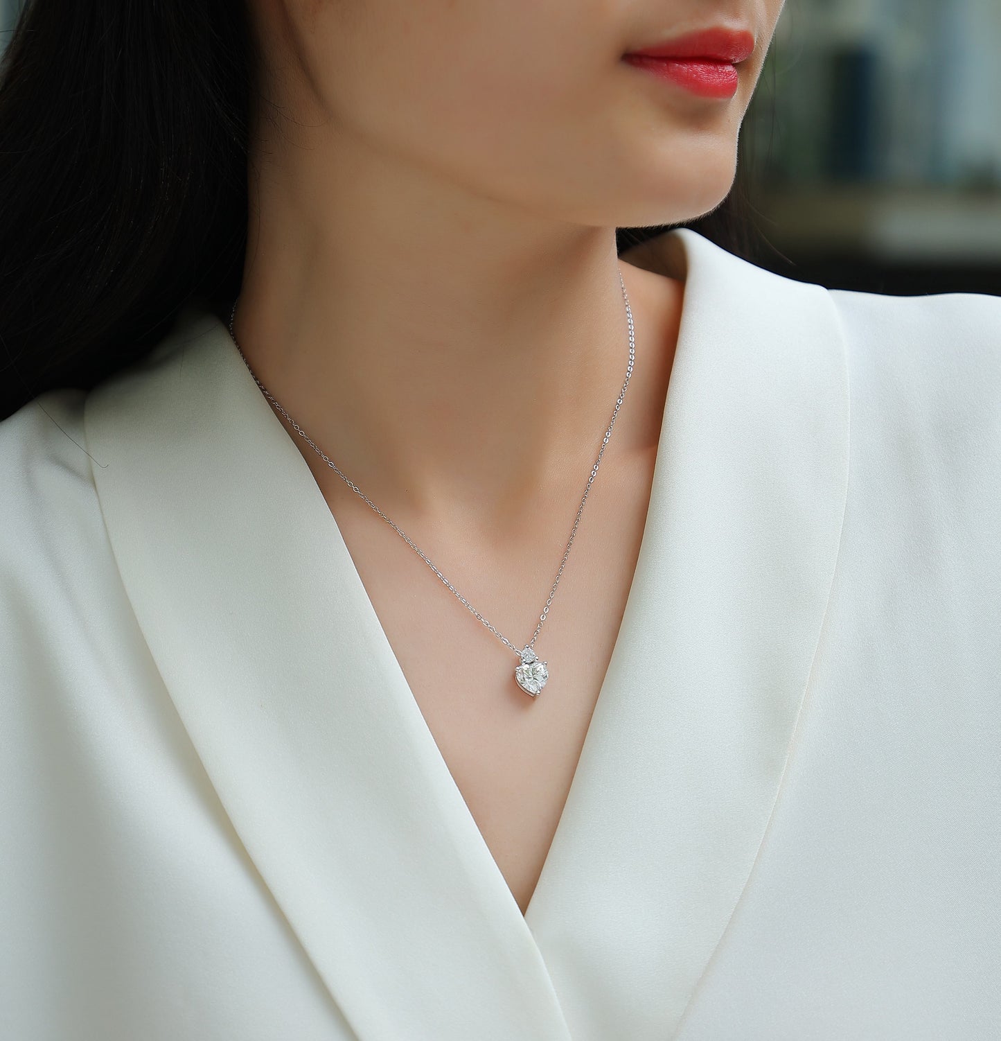 Ripple Fantasy - A Fashionable & Luxurious Diamond Jewelry Pendant Set