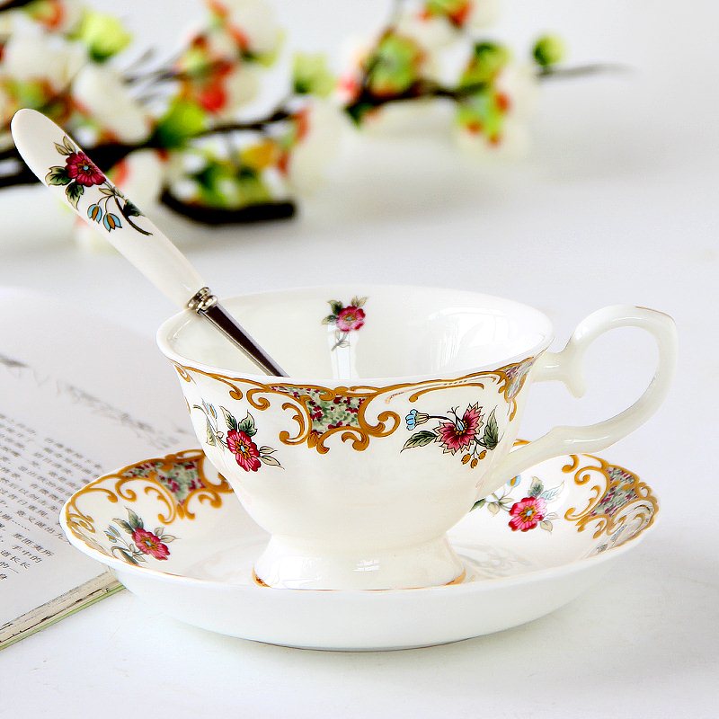 Ceramic Plates & Cups