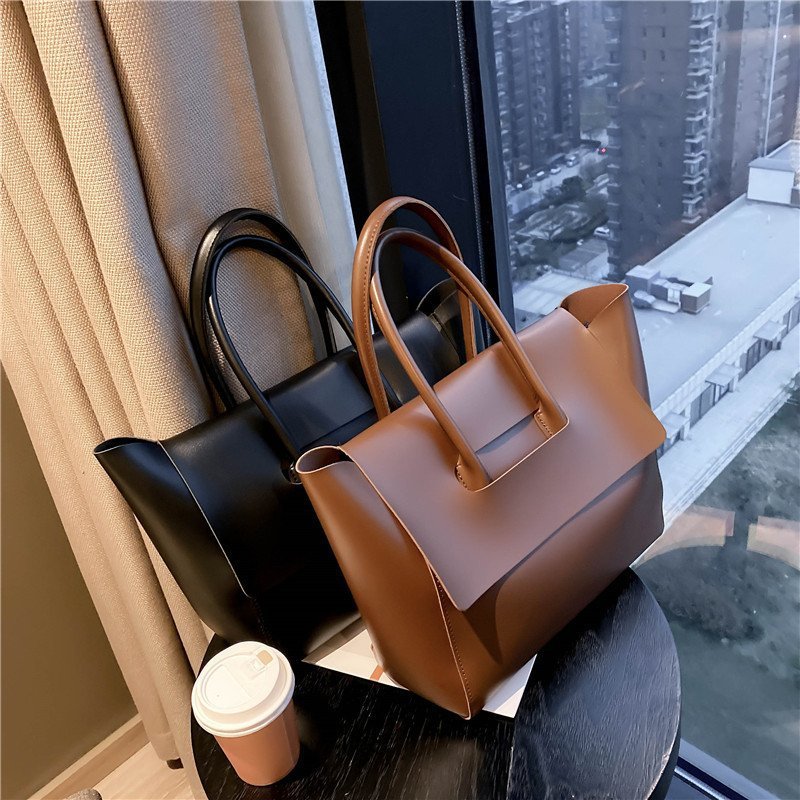 Women Shoulder Bags/Retro