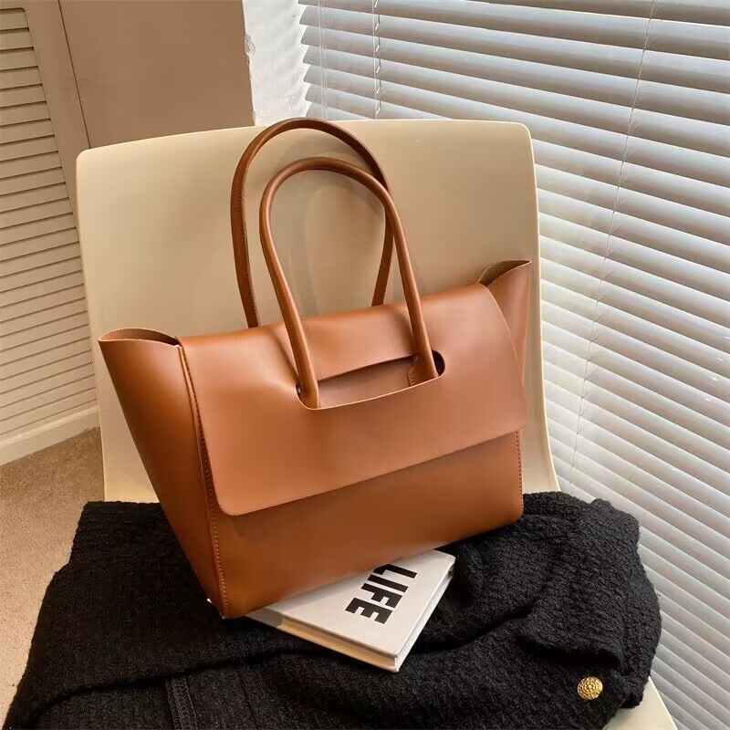 Women Shoulder Bags/Retro