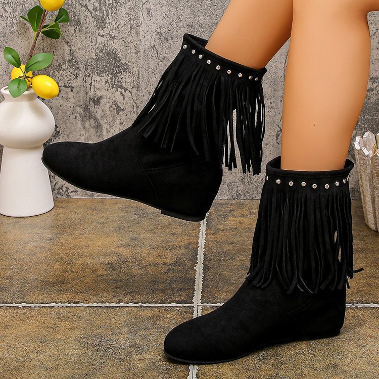 Plus Size Studded Suede Tassel Boots