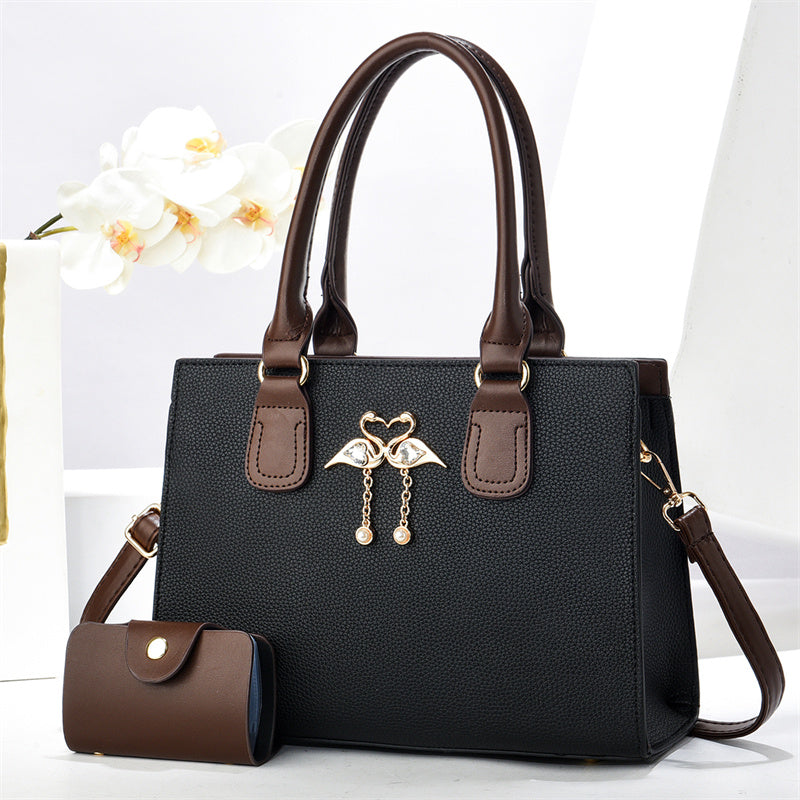 Women's High-Capacity Cross Bag
