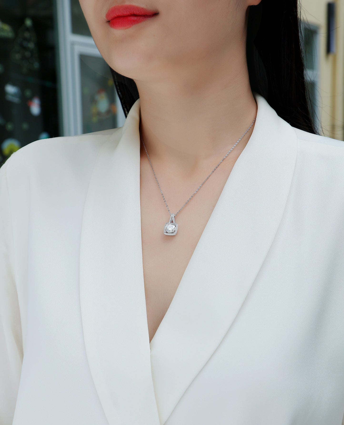 Small Square Diamond - A Fashionable & Luxurious Diamond Jewelry Piece Set