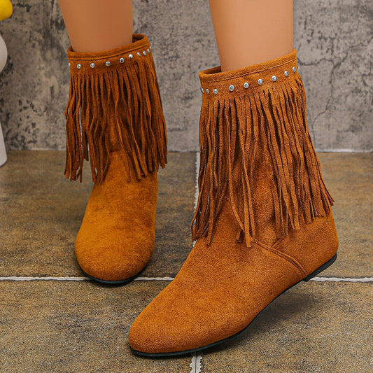 Plus Size Studded Suede Tassel Boots