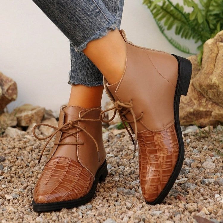 Retro Pointed Ankle Boots Flat Low Heel