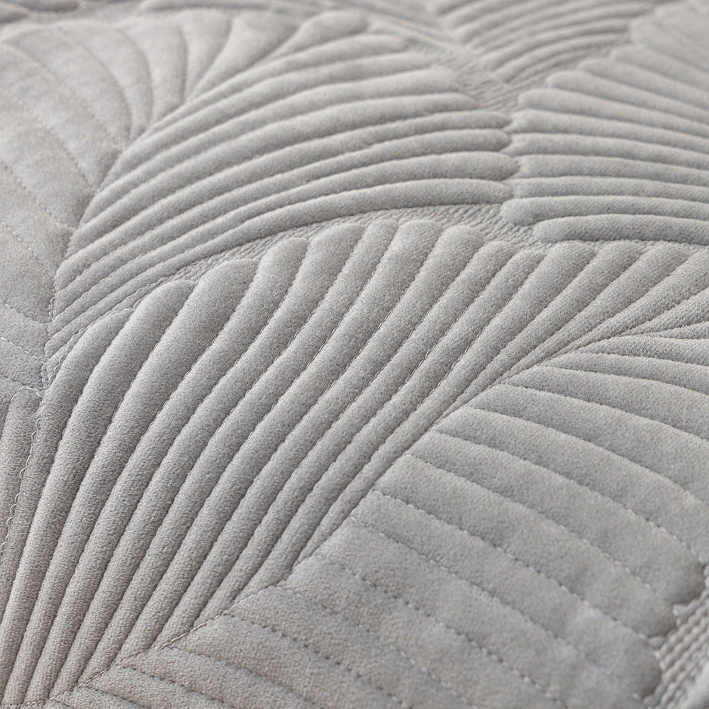 Nordic Crystal Fleece Sofa Cover