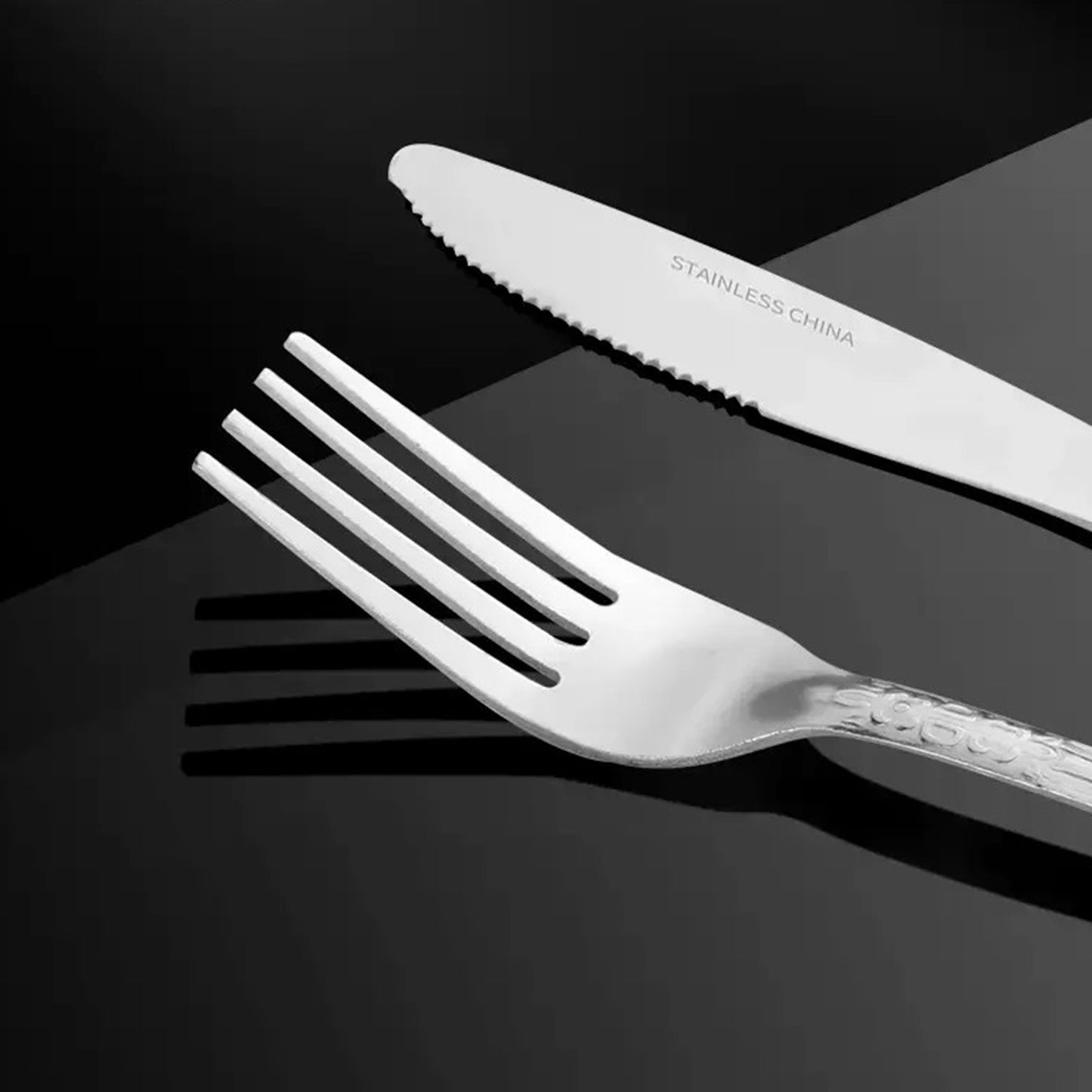 Deluxe Premium Cutlery Flatware Set/4 Piece Silverware