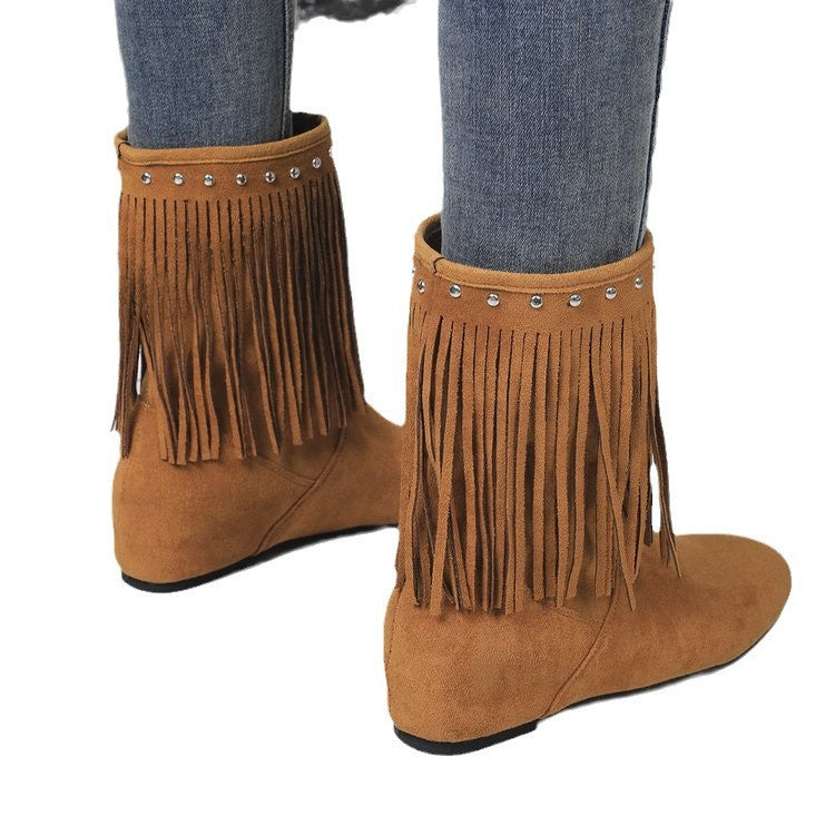 Plus Size Studded Suede Tassel Boots